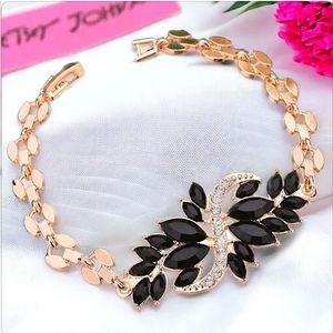 Gold-plated black and white crystal bracelet BOGO